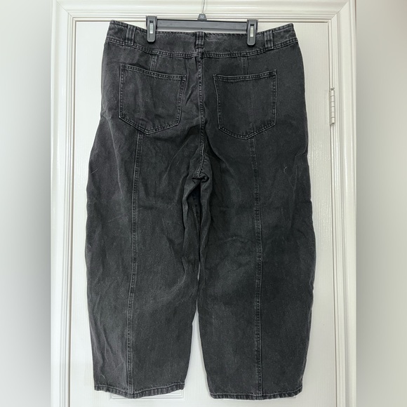 Barrel Jeans - Picture 2 of 3
